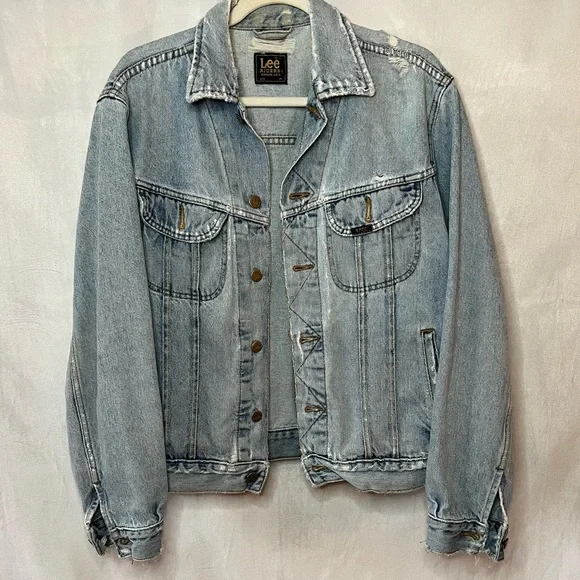 Vintage Lee Riders Denim Jacket Distressed Size Medium - Picture 2 of 15